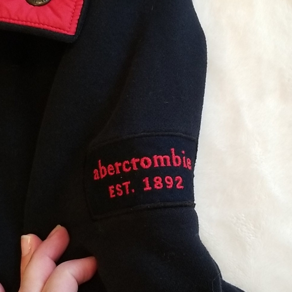Boy's Abercrombie Kids Navy & Red Hoodie XL - Picture 3 of 7